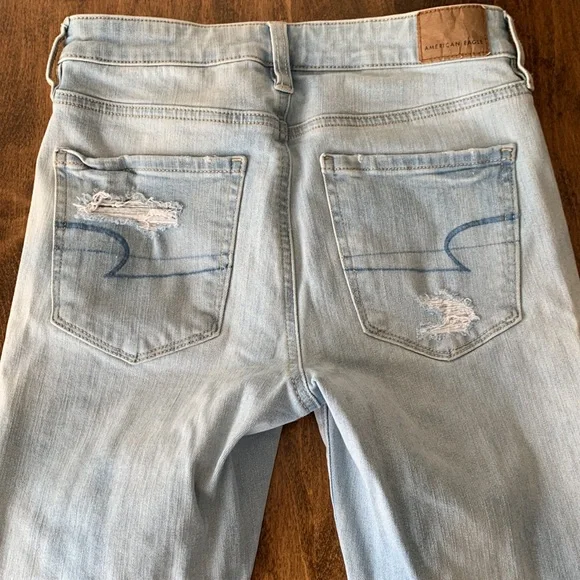 American Eagle high rise jegging. - Picture 4 of 7